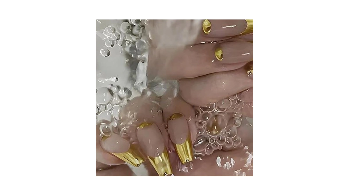 Press On Nails, Almond Fake Nails, Reusable With Nail Glue,