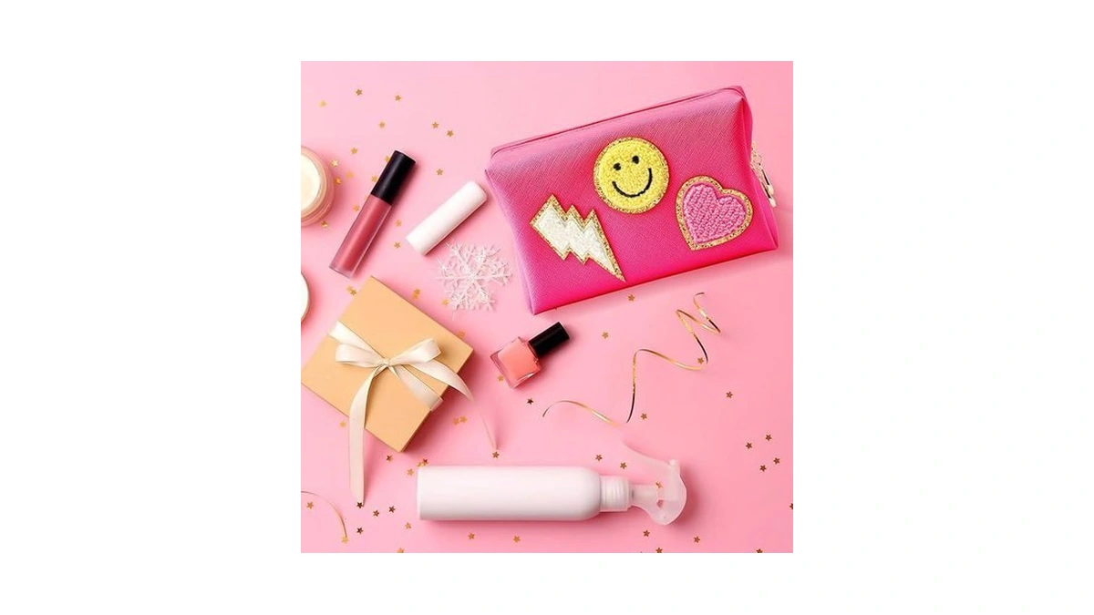Lietoi Preppy Patch Small Toiletry Bag, Smile Lightning Heart Pu