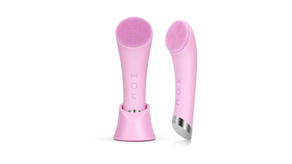 Pritech Facial Cleansing Brush, Rechargeable Silicone Face Scrubber With Heat