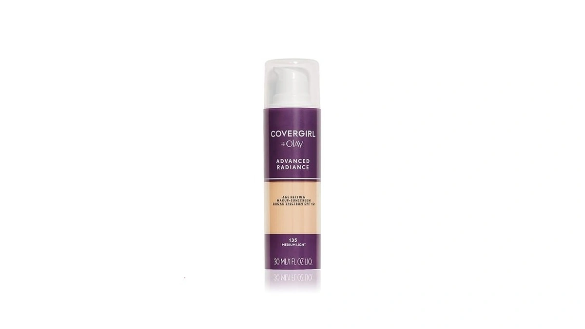Covergirl Advanced Radiance Age Defying Foundation Makeup, Medium Light 135,