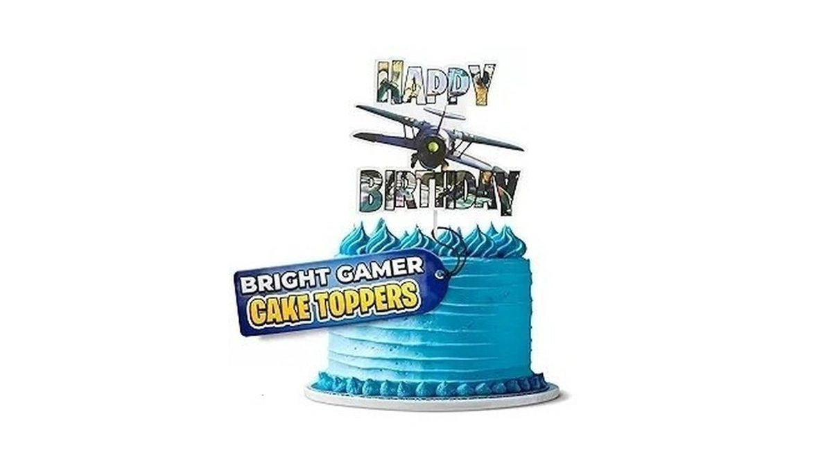Video Game Cake Topper With 7 Action Figures & Large