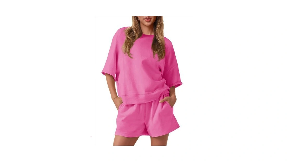 Fisoew Womens 2 Piece Outfits Casual Oversized Cropped Sweatshirt And