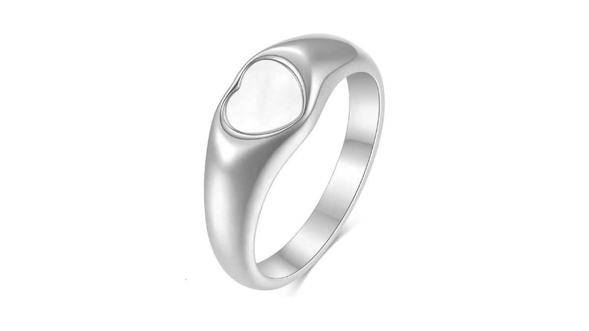 Myneney Stainless Steel Heart Signet Rings Wedding Bands| Engagement Ring