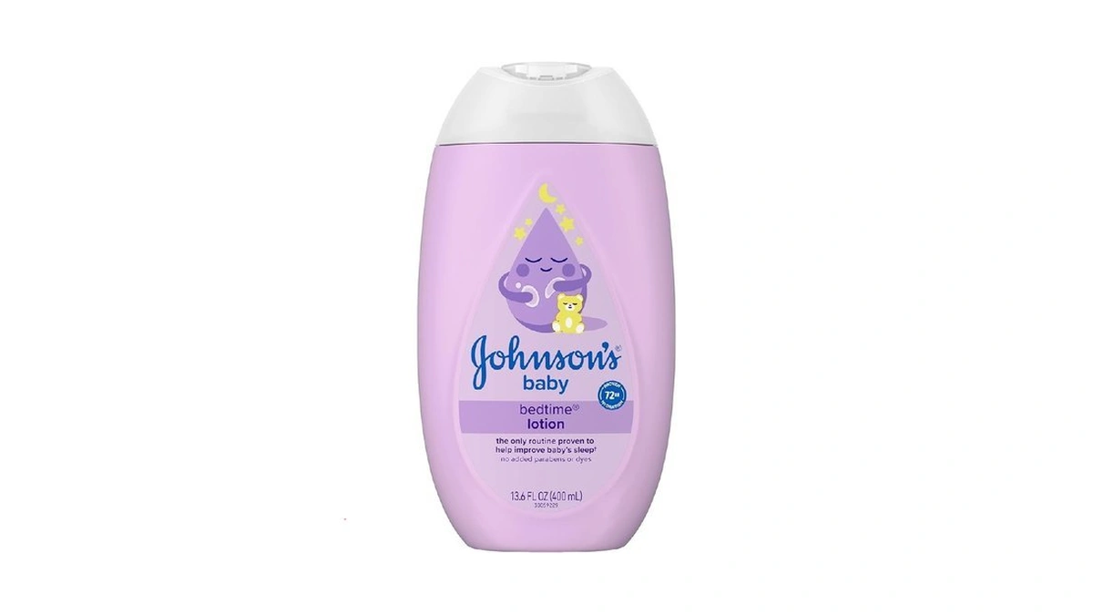 Johnson's Moisturizing Bedtime Baby Lotion With Coconut Oil & Naturalcalm