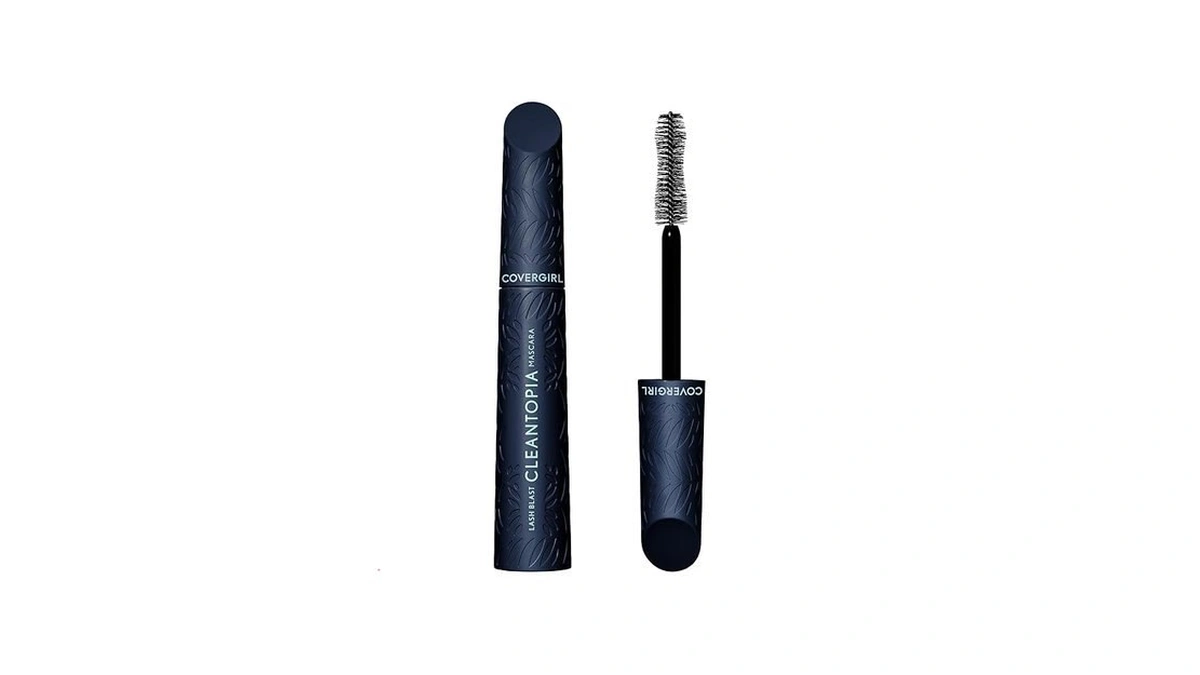 Covergirl Lash Blast Cleantopia, 820 Ultramarine Black, Mascara, Volumizing Mascara,