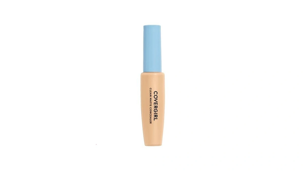 Covergirl - Clean Matte Concealer, Oil-free, Lightweight Formula, Blendable, Natural-looking