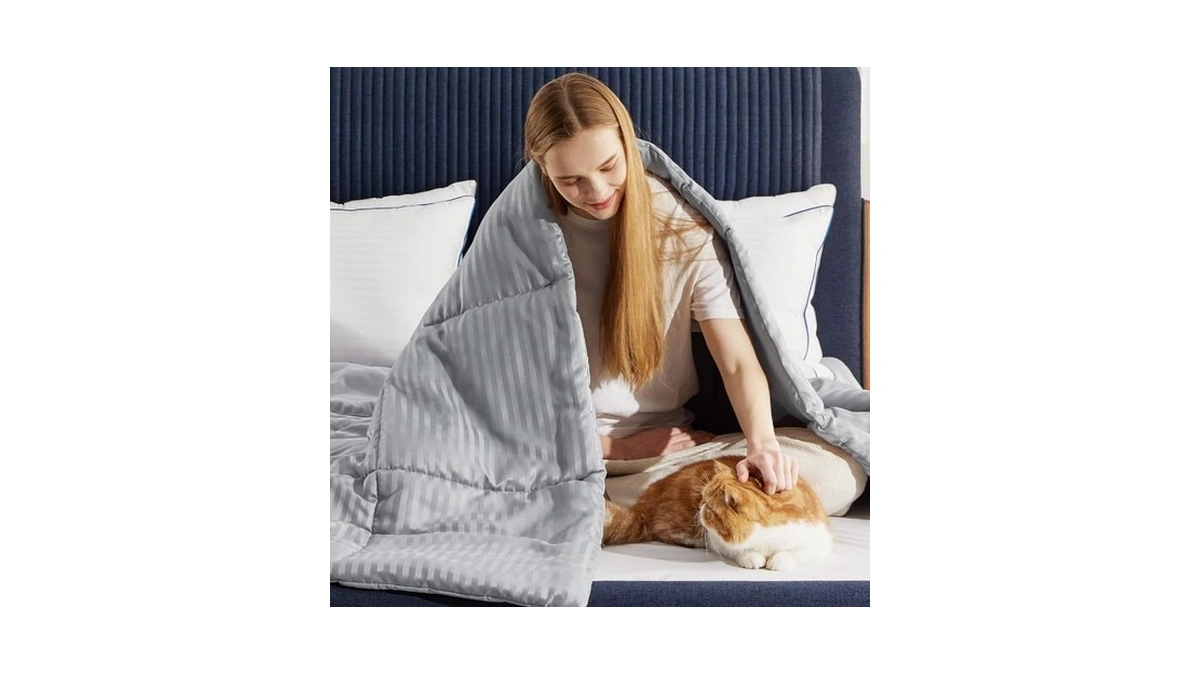 Bedsure Duvet Insert King Size - Lightweight Comforter, Quilted Cooling
