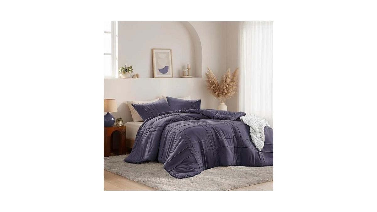 Regency Heights Queen Size Comforter Set Skipper Blue, 3 Pieces
