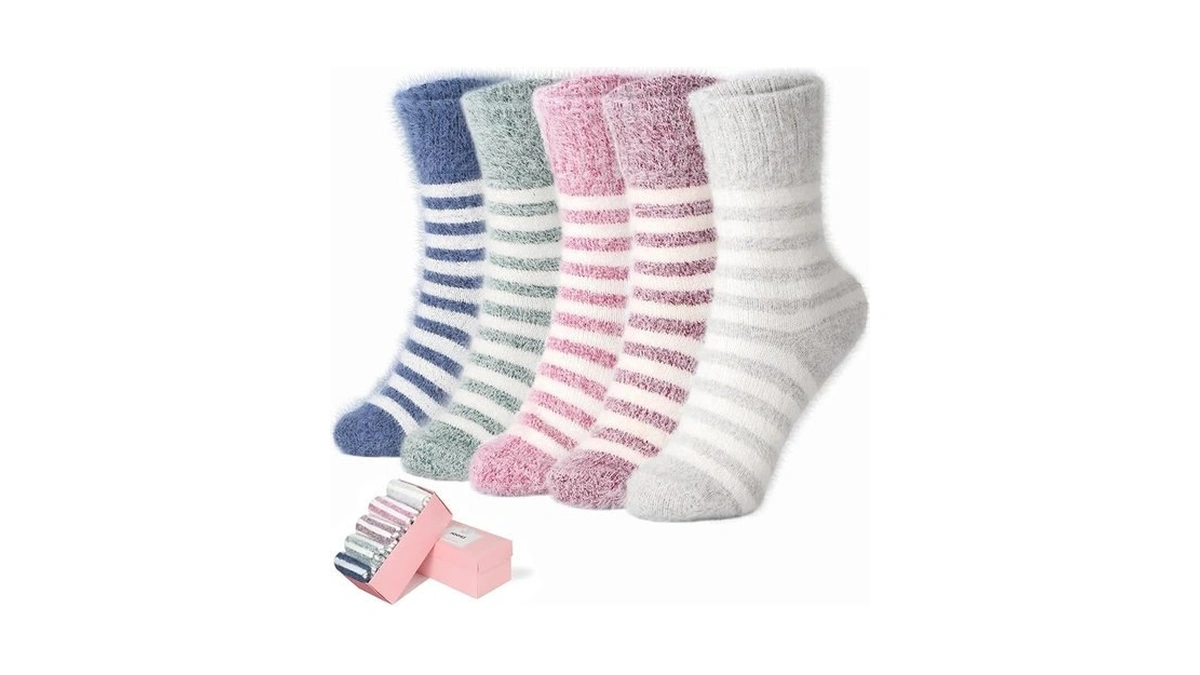 Iceivy Womens Fuzzy Socks Thick Soft Warm Winter Fluffy Cozy