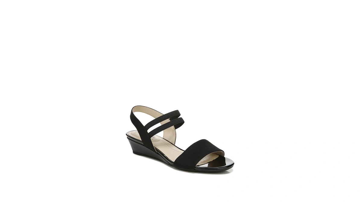 Lifestride Womens Yolo Sandal Black 6.5 M