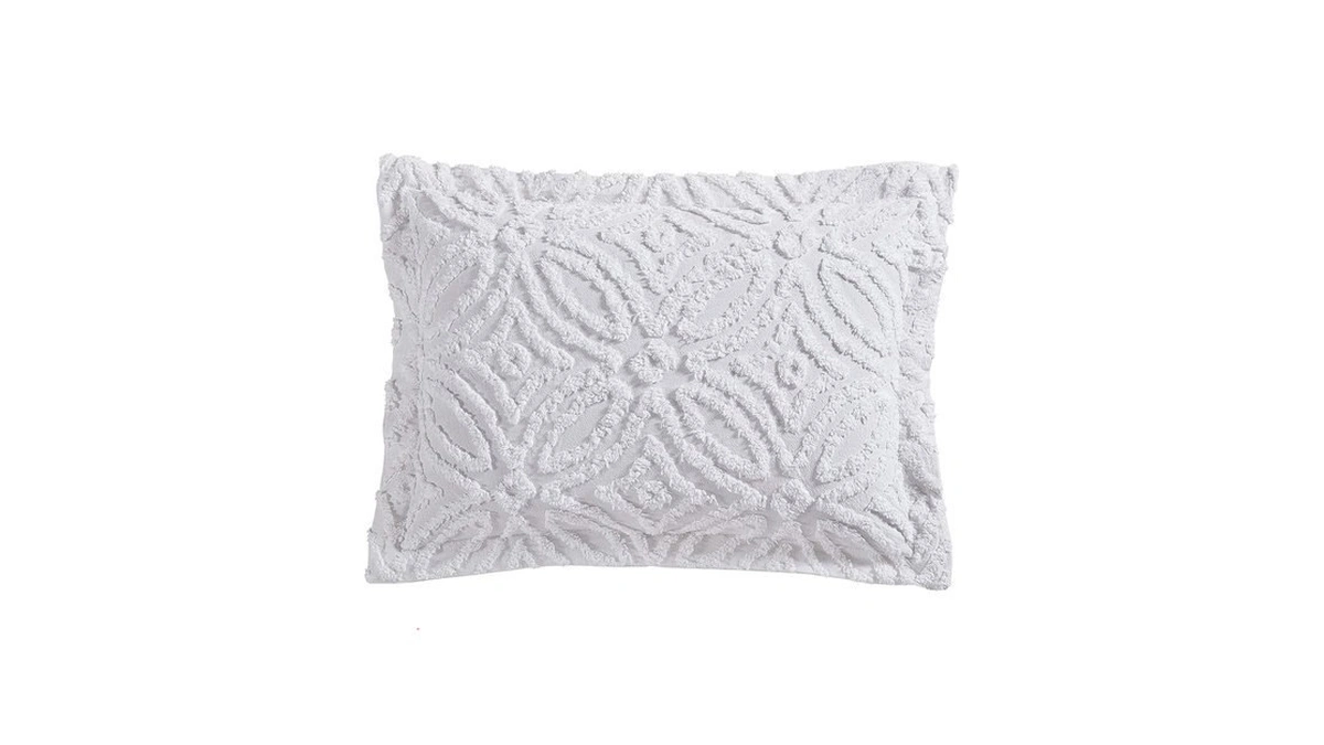 Beatrice Home Fashions Wedding Ring Chenille Bedspread, Standard Sham, White