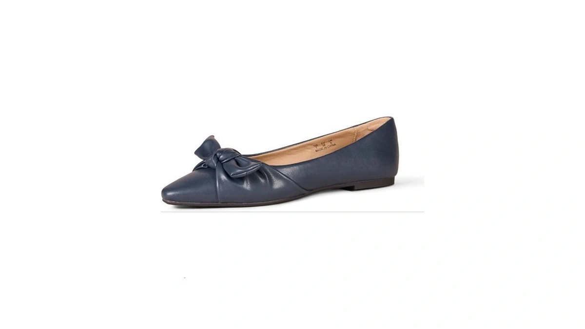 Amazon Essentials Women's Pointed Toe Bow Ballet Flats, Navy, 7