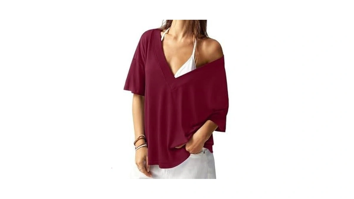 Reoria Women's Trendy Oversized V-neck T Shirt Short Sleeve Off