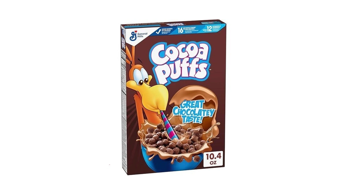 Cocoa Puffs, Chocolatey Breakfast Cereal, Made With Whole Grain, 10.4