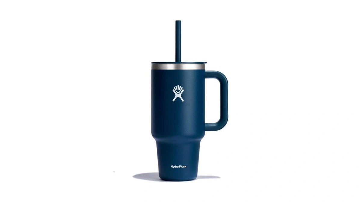 Hydro Flask 32 Oz Travel Tumbler With Handle, Lid And
