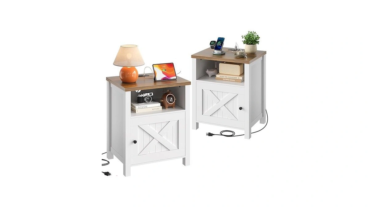 Marsail Farmhouse Nightstand Set Of 2 With Charging Station, Wood