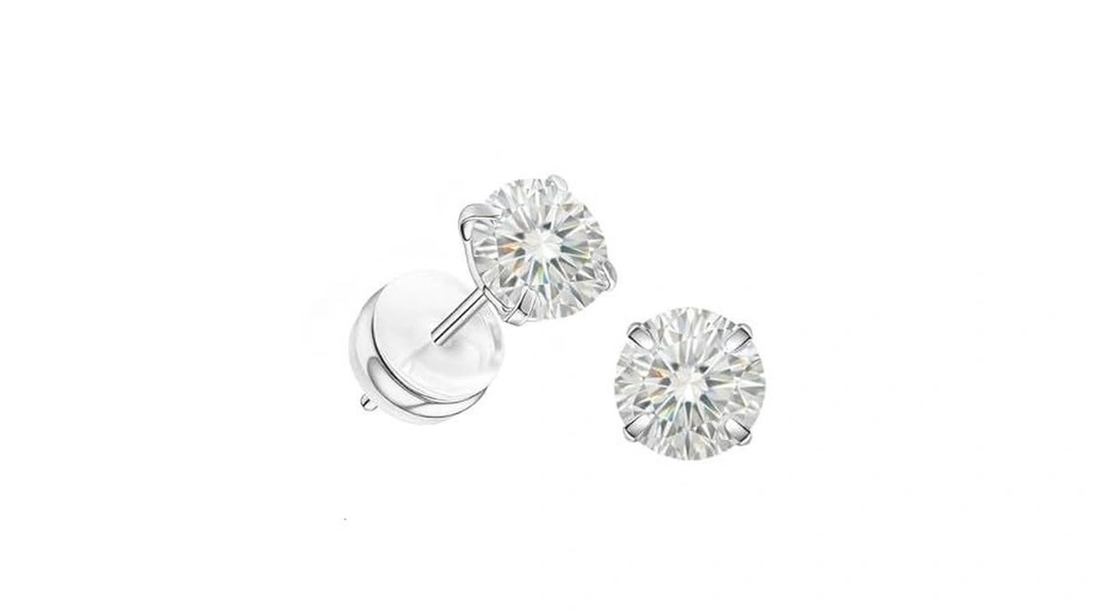 6mm Moissanite Stud Earrings In 14k Gold Plated Titanium |