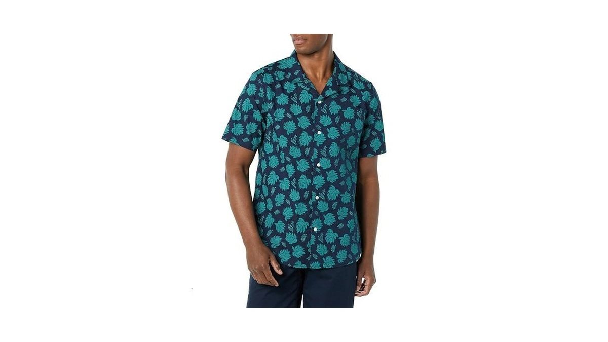 Amazon Essentials Men's Vacation Cotton Button-down Short Sleeve Resort Shirt,