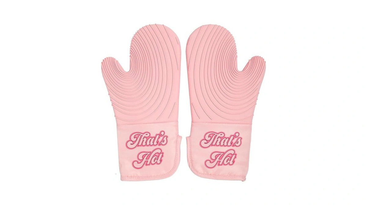 Paris Hilton Oven Mitt Set With Iconic That's Hot Design,