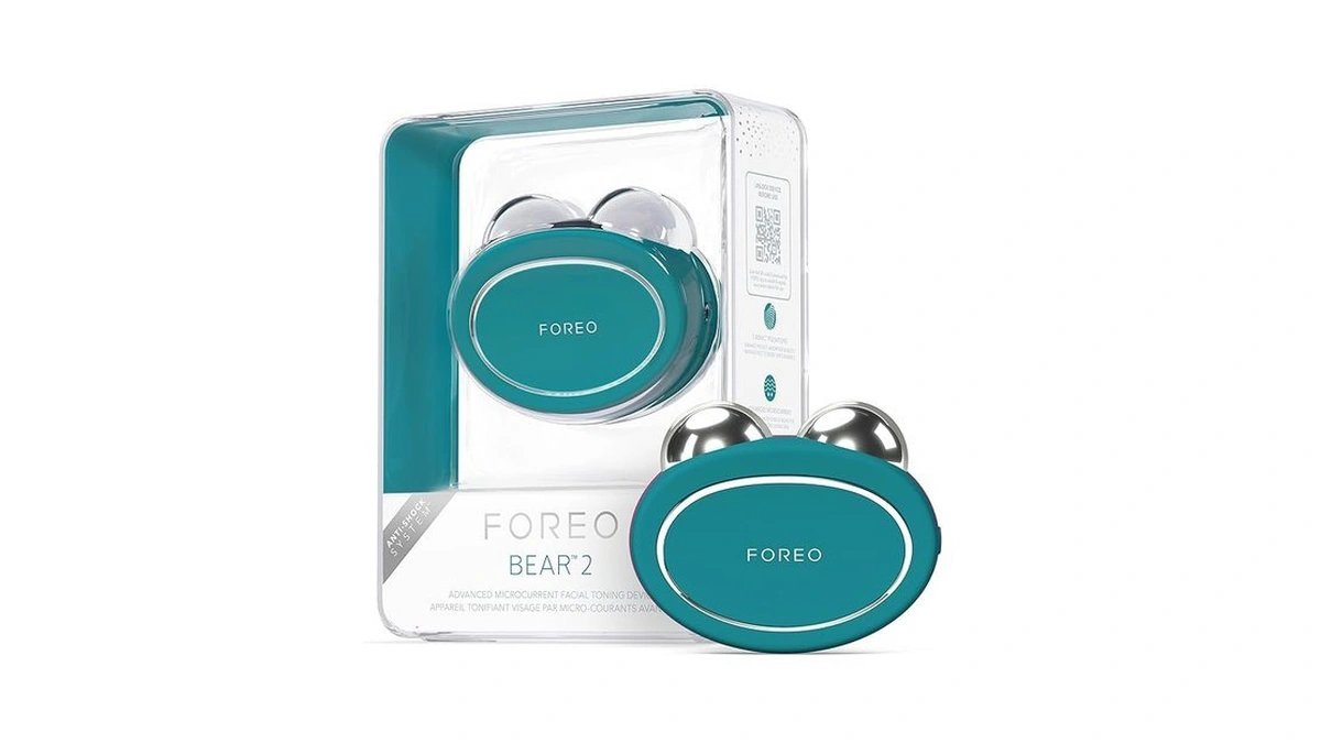 Foreo Bear 2 Advanced Lifting Toning Microcurrent Facial Device -face