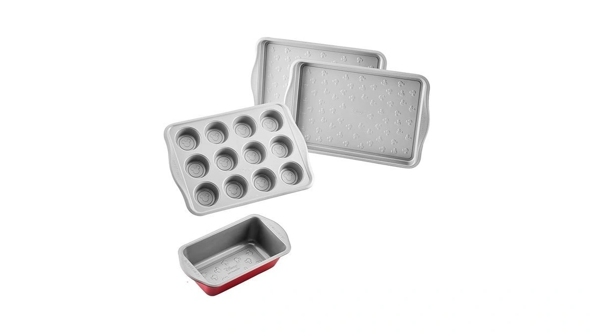 Farberware Disney Bake With Mickey Mouse Nonstick Bakeware Set/baking Pans