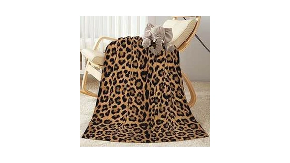 Perinsto Leopard Animal Cheetah Print Throw Blanket Ultra Soft Warm