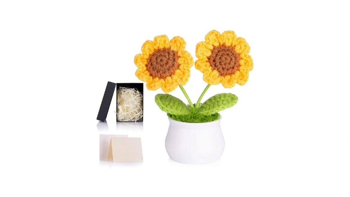 Zhiyuxi Crochet Flower Handmade Sunflowers Artificial Knitted Flowers For Office