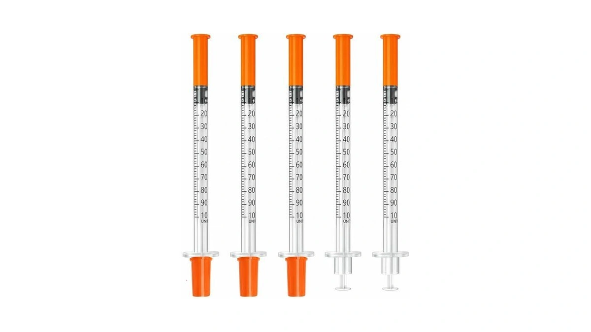 U-100 Syringes With Needle,1ml 31 Gauge 5/16" (8mm) Disposable Sterile