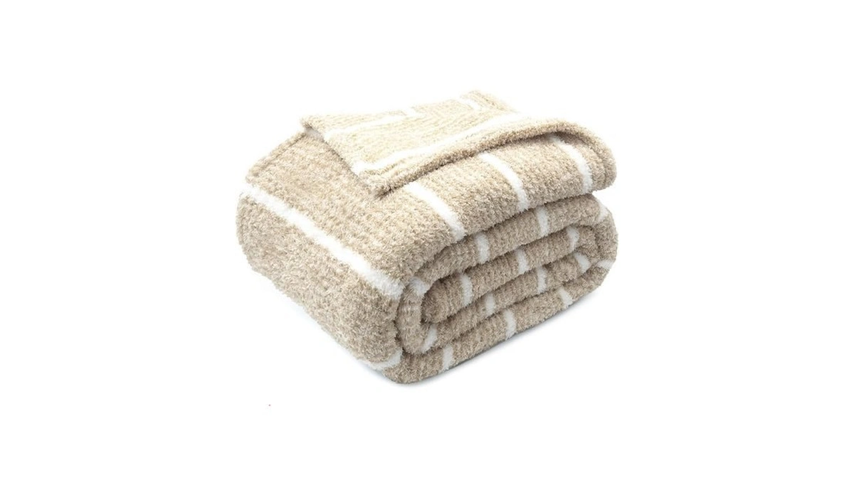 Dez Furnishings Cloud-soft Knit-look Plush Fleece Blanket, Lightweight Cozy Striped