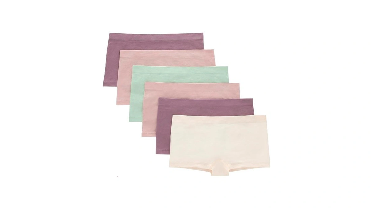 Hanes Girls' Boyshort Underwear, Seamless Comfort Tween Panties, Fashion Assorted,