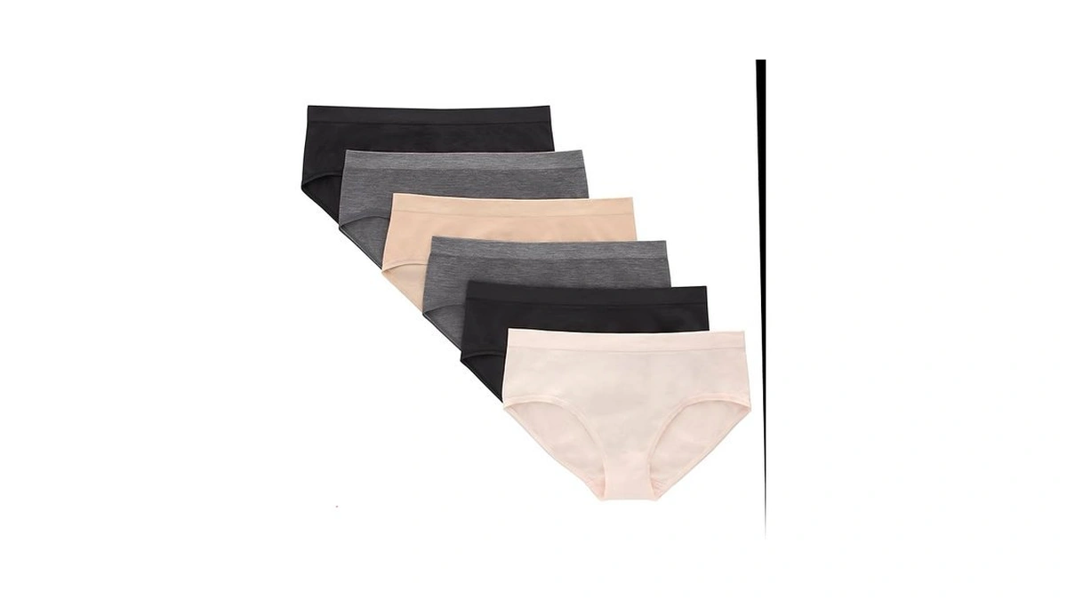 Hanes Girls' Hipster Underwear Pack, Seamless Comfort Tween Panties, Assorted