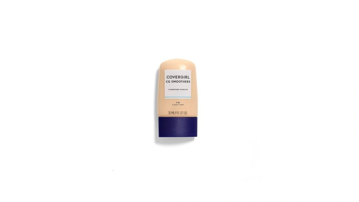 Covergirl Smoothers Hydrating Makeup Classic Ivory, 1 Oz (packaging May