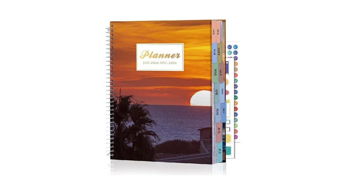 Cagie 2026 Monthly Planner: 12 Months Jan 2026 - Dec