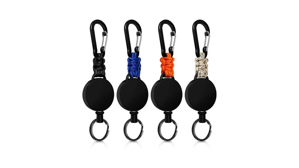 Retractable Keychain 4 Pieces Heavy Duty Carabiner Badge Holder Retractable