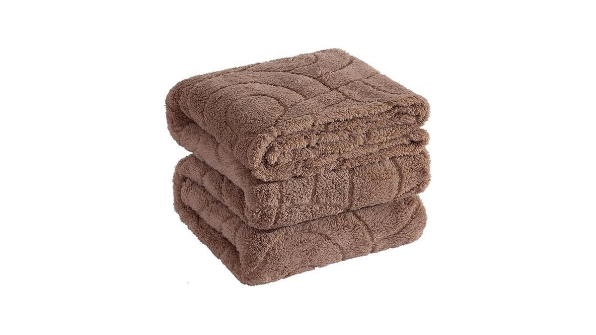 Clouds Hug Brown Throw Blanket For Couch - Soft Blankets