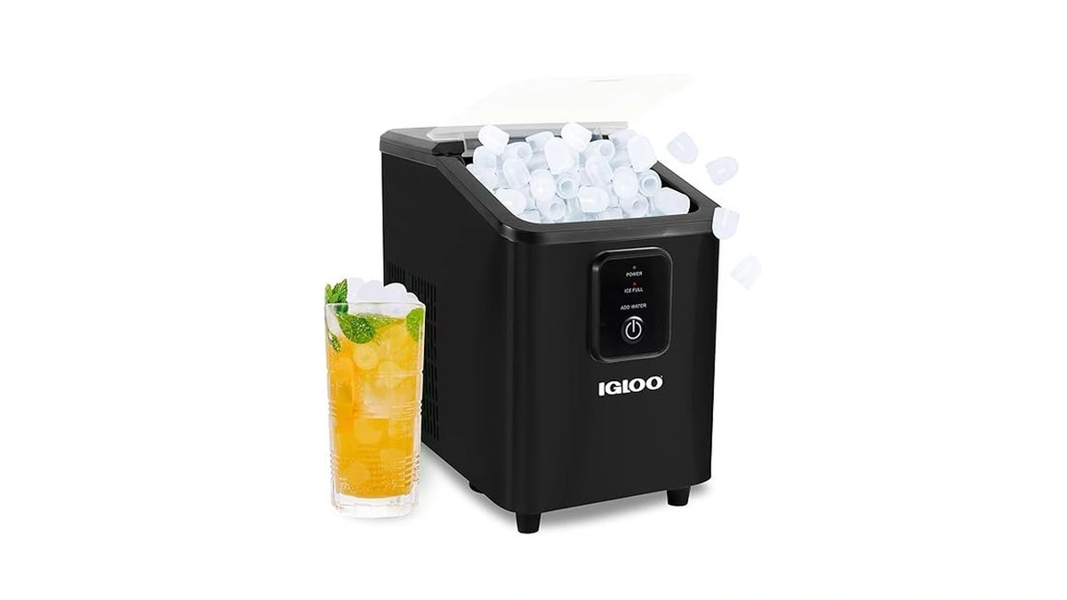 Igloo Portable Ice Maker With Scoop & Basket- Ice Maker
