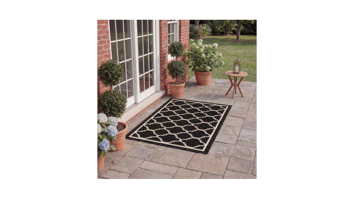 Safavieh Washable Rug Outdoor Courtyard Collection - 2'3" X 5',