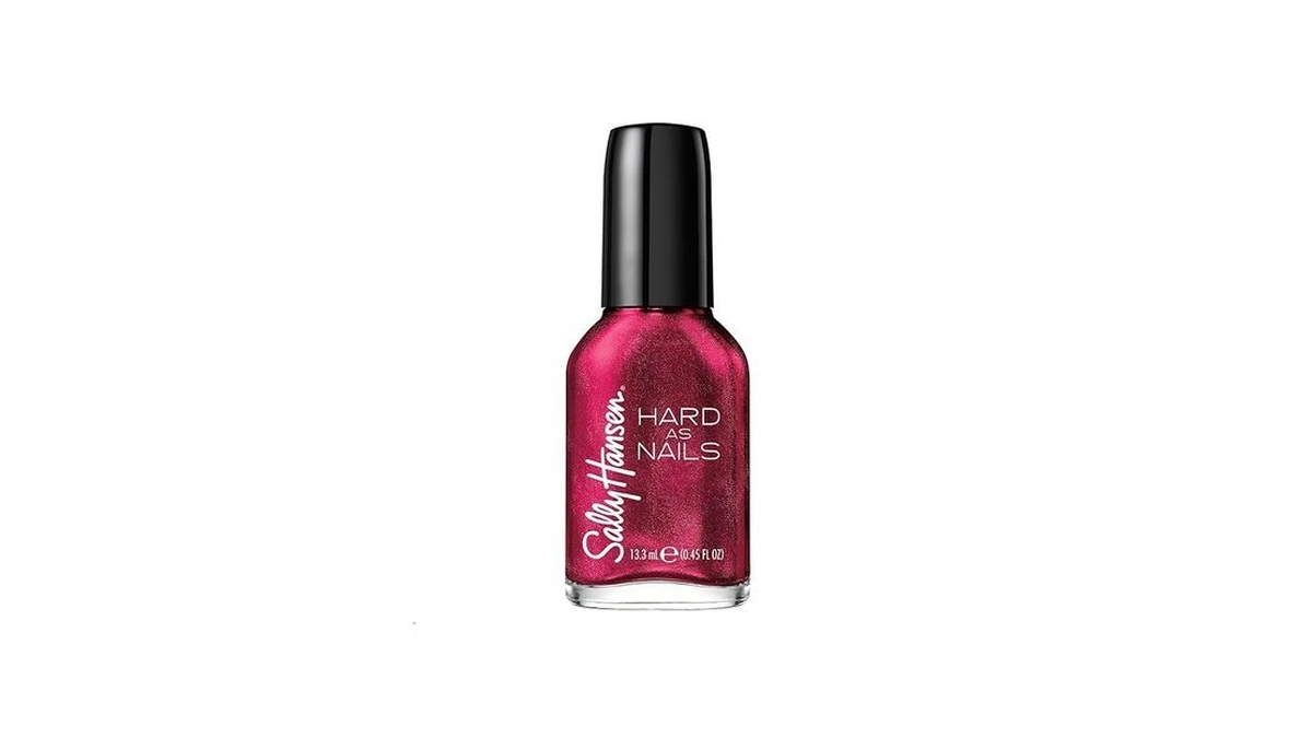 Sally Hansen Hard As Nails, Unbreakable Heart, Long Lasting, Chip