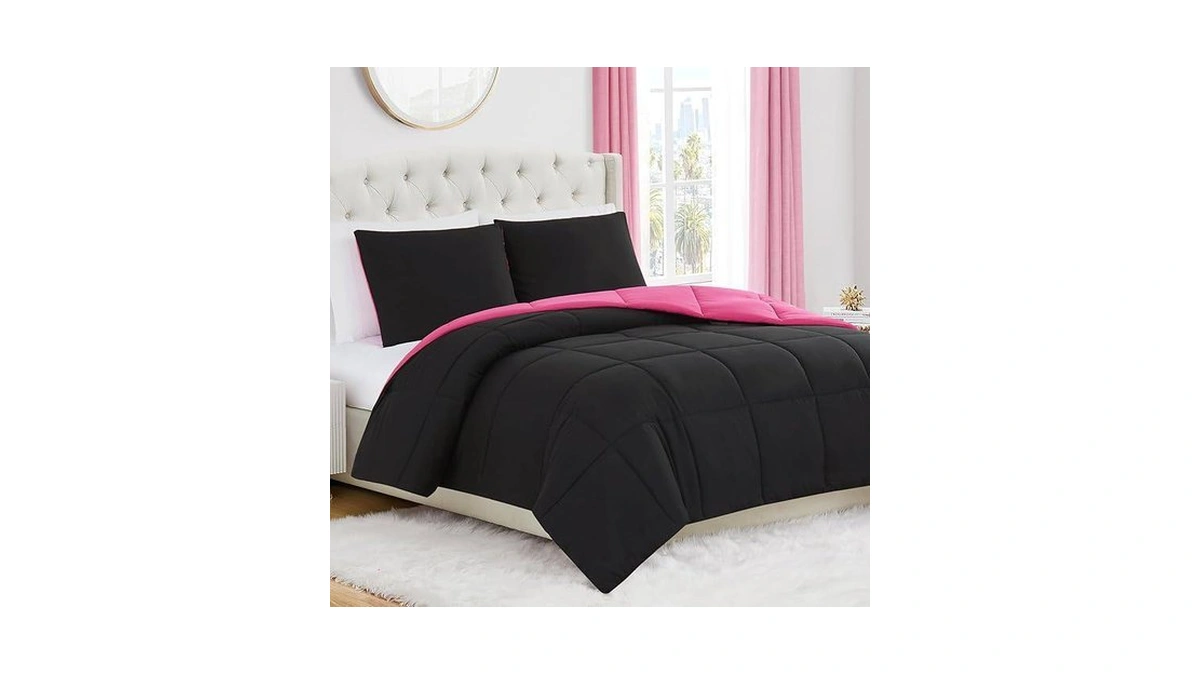 Juicy Couture Reversible Box Stitch Comforter Set, 3-piece Full/queen β