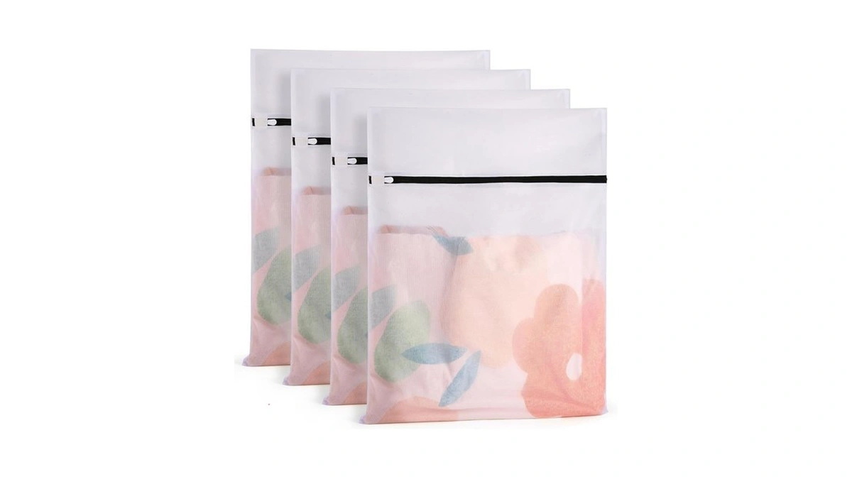 4 Pcs Mesh Laundry Bags Set For Delicates With Auto-lock