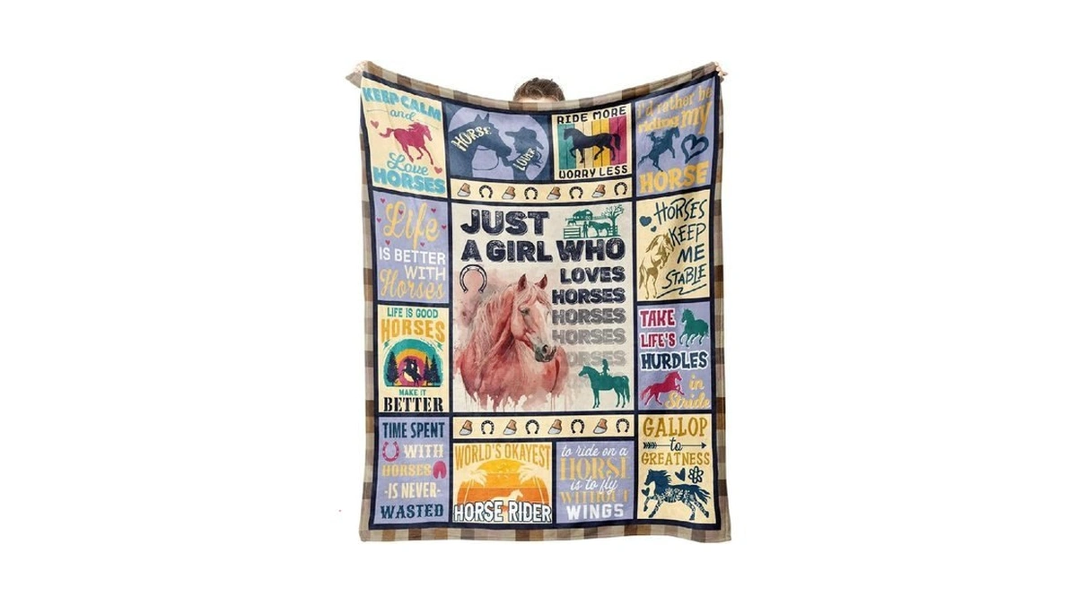 Wllheo Horse Gifts For Girls, Horse Blanket, Horses Lovers Throw