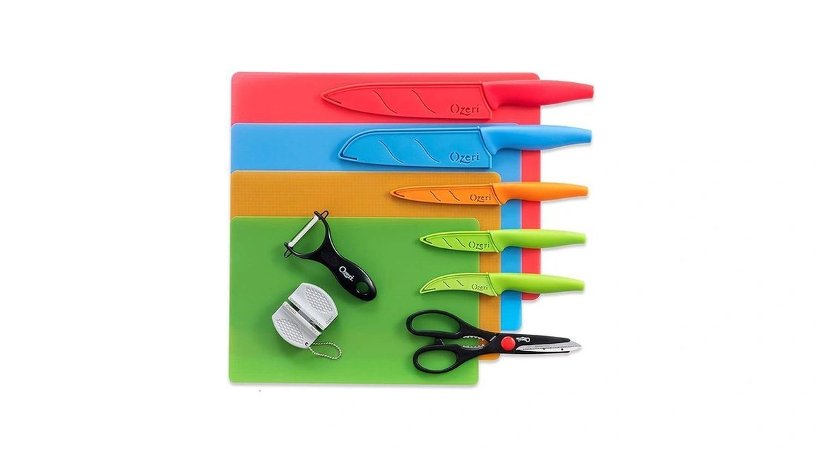 Ozeri Elite Chef 17-piece Stainless Steel Knife & Cutting Mat