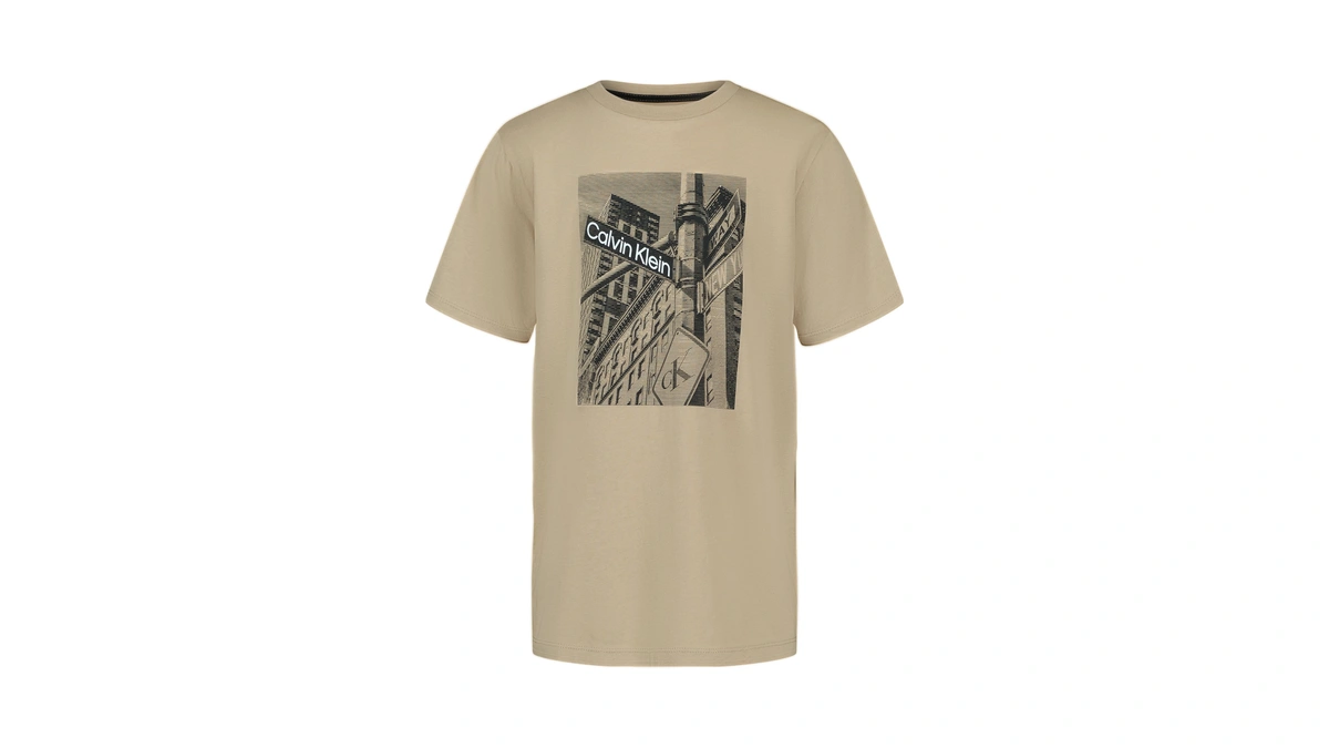 Calvin Klein Boys' Short Sleeve Graphic Crew Neck T-shirt, Comfortable,