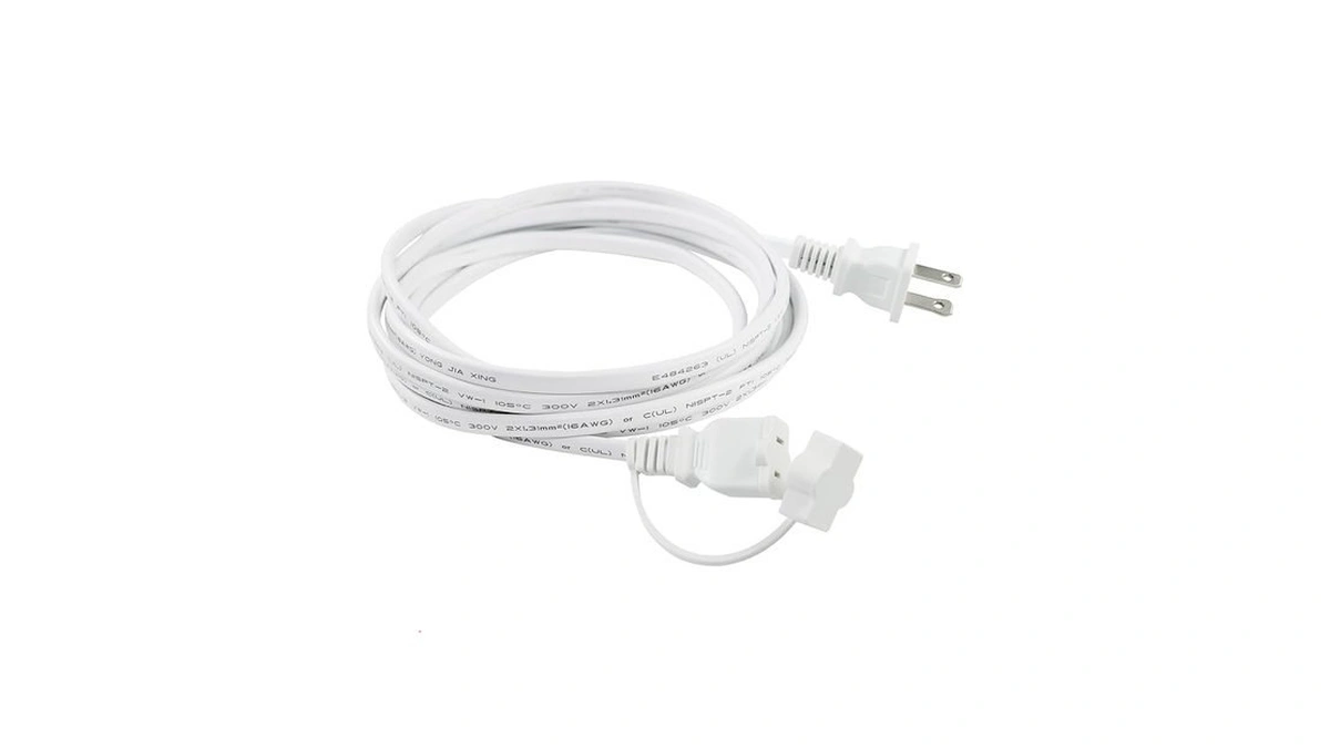 Xmas Light 2 Prong Extension Cord - 10ft Long White