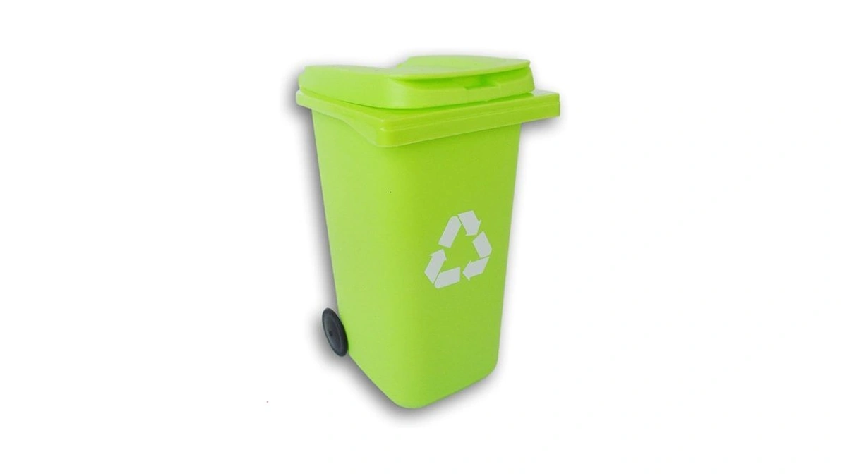 Making The Grade Mini Curbside Recycle Can Pencil Cup Holder