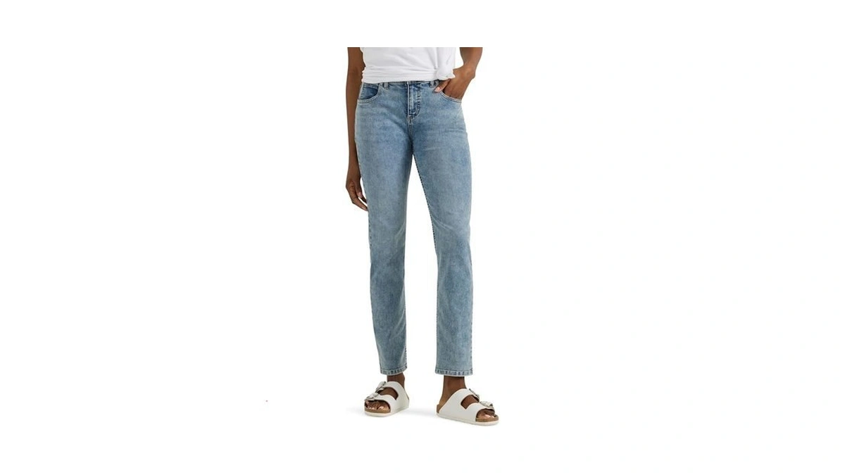 Lee Women's Ultra Lux Comfort With Flex Motion Slim Straight