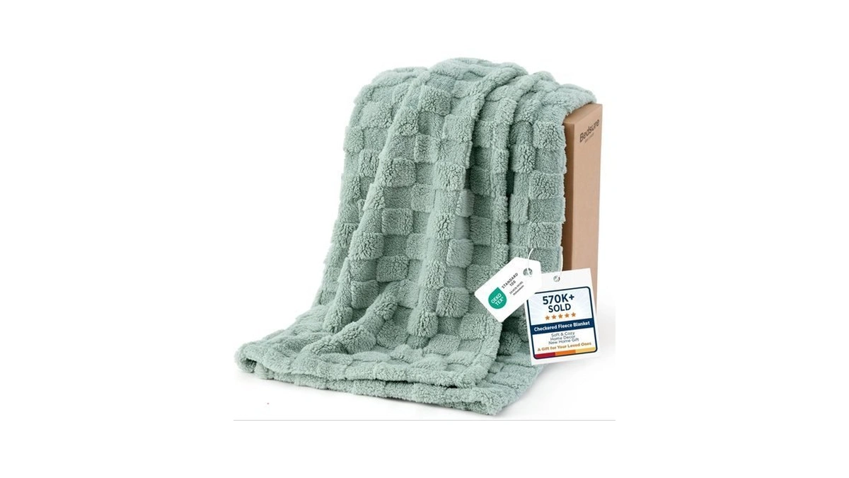 Bedsure Gentlesoft Sage Green Throw Blanket For Couch - Checkered