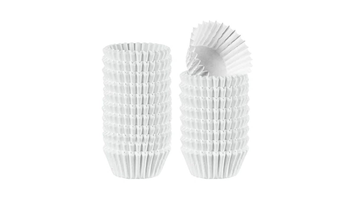 Gusto [500 Pcs] Mini White Cupcake Liners, Food Grade &