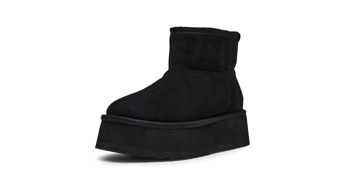 Steve Madden Women's Crue Ankle Platform Boot, Black, 9.5