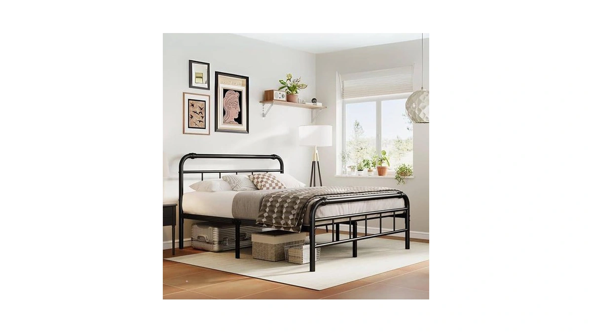 Ziyoo Metal Bed Frame Full Size With Vintage Decor Headboard